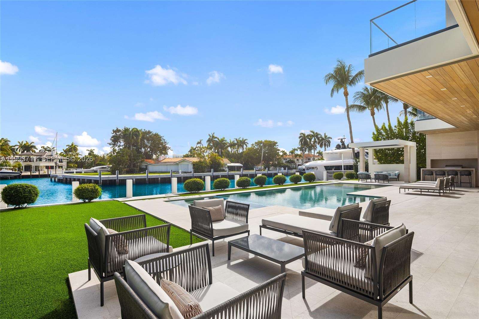 2560 Del Lago Dr, Fort Lauderdale, FL 33316 | Picture 82