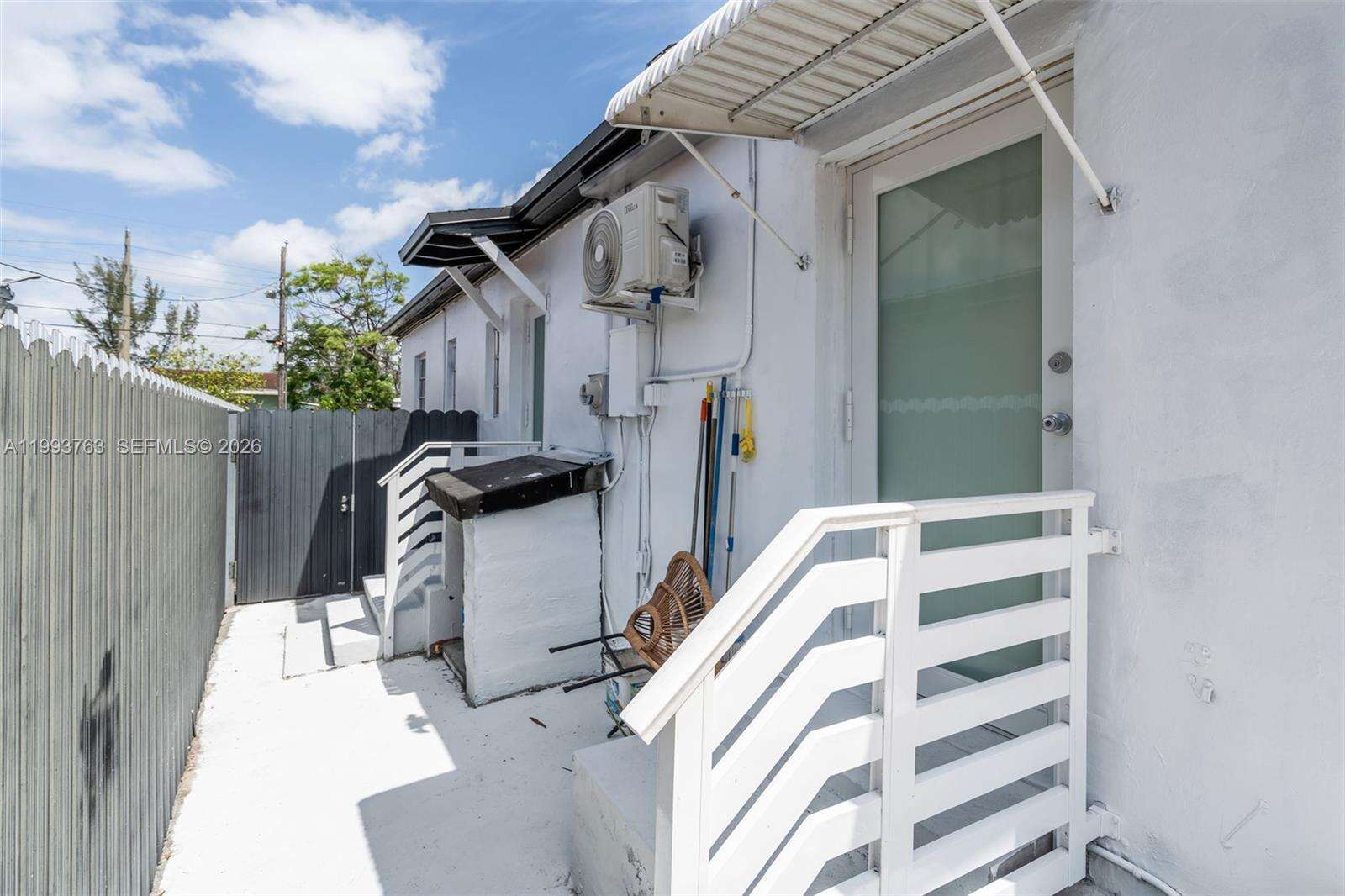 667 20th St, Hialeah, FL 33013 | Picture 32