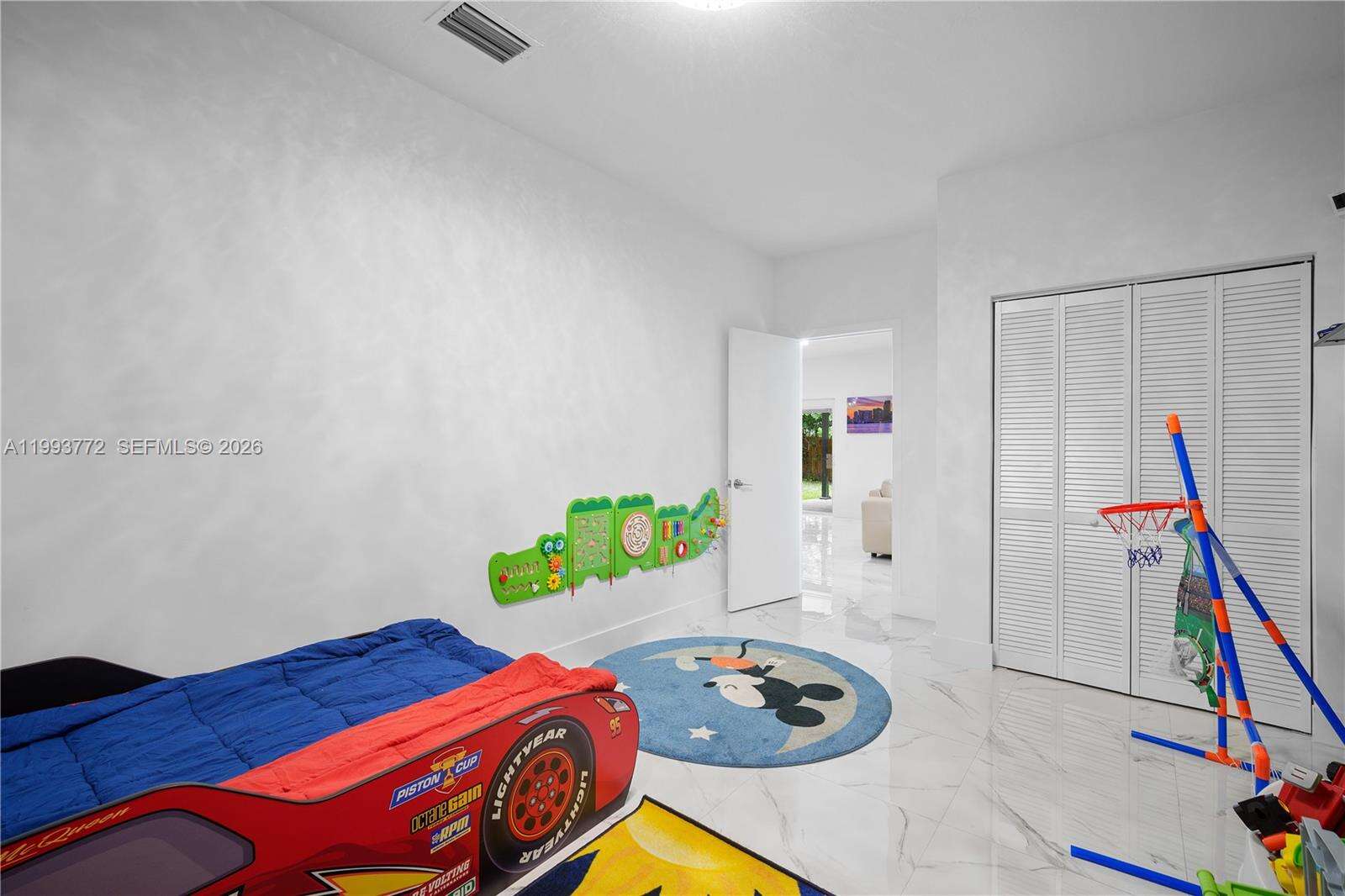 925 4th St, Hallandale Beach, FL 33009 | Picture 11