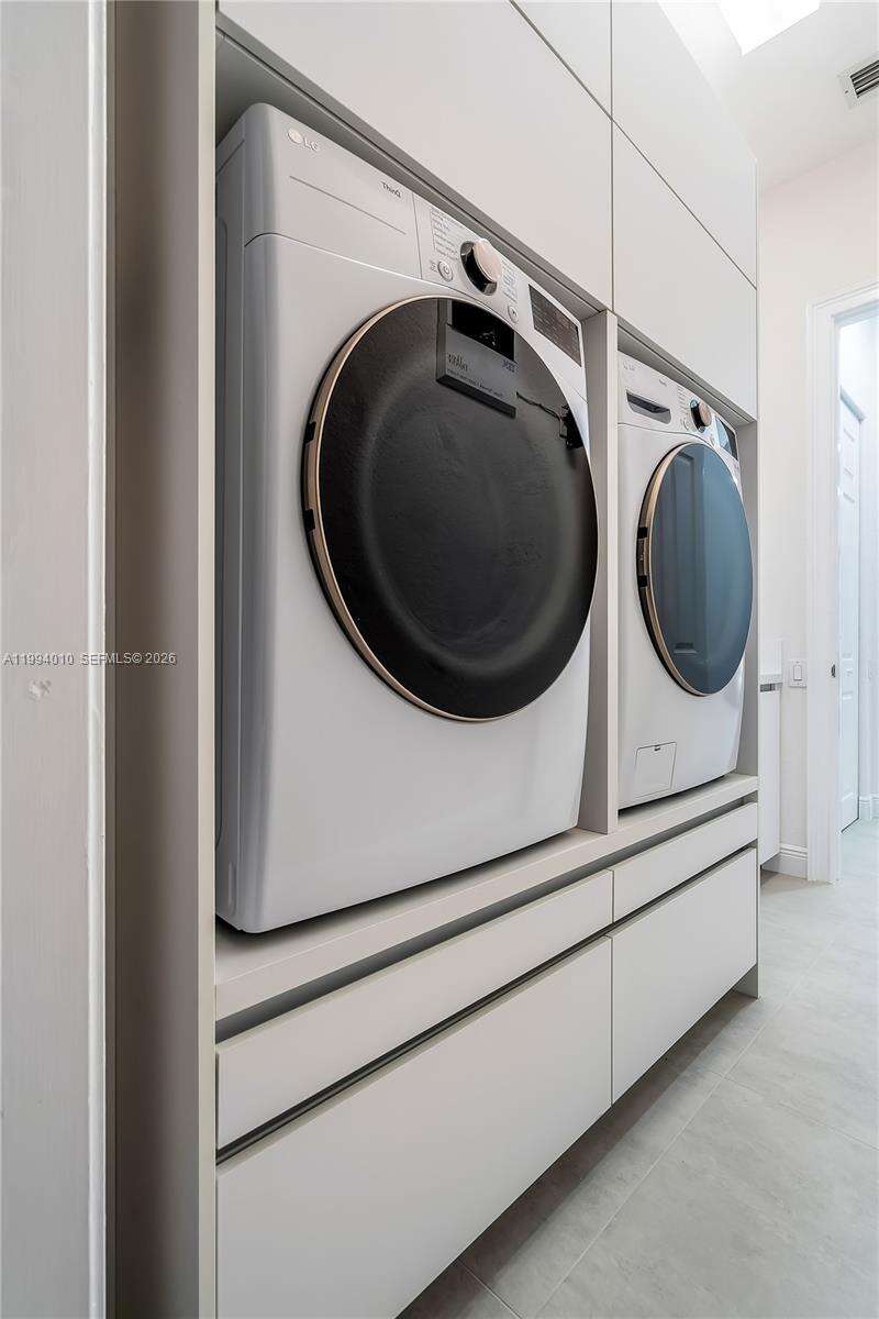 920 Captiva Dr, Hollywood, FL 33019 | Picture 17