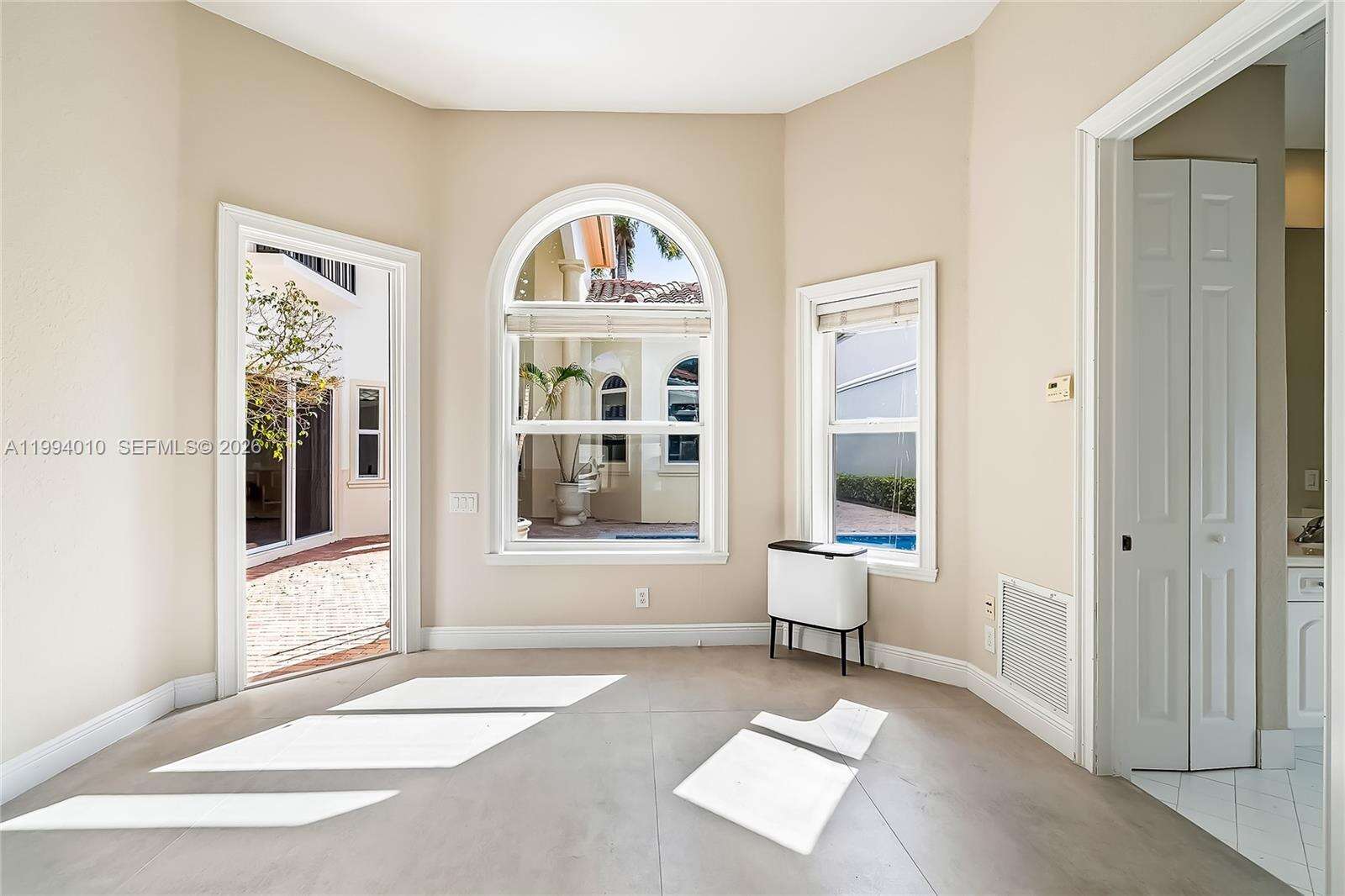 920 Captiva Dr, Hollywood, FL 33019 | Picture 31