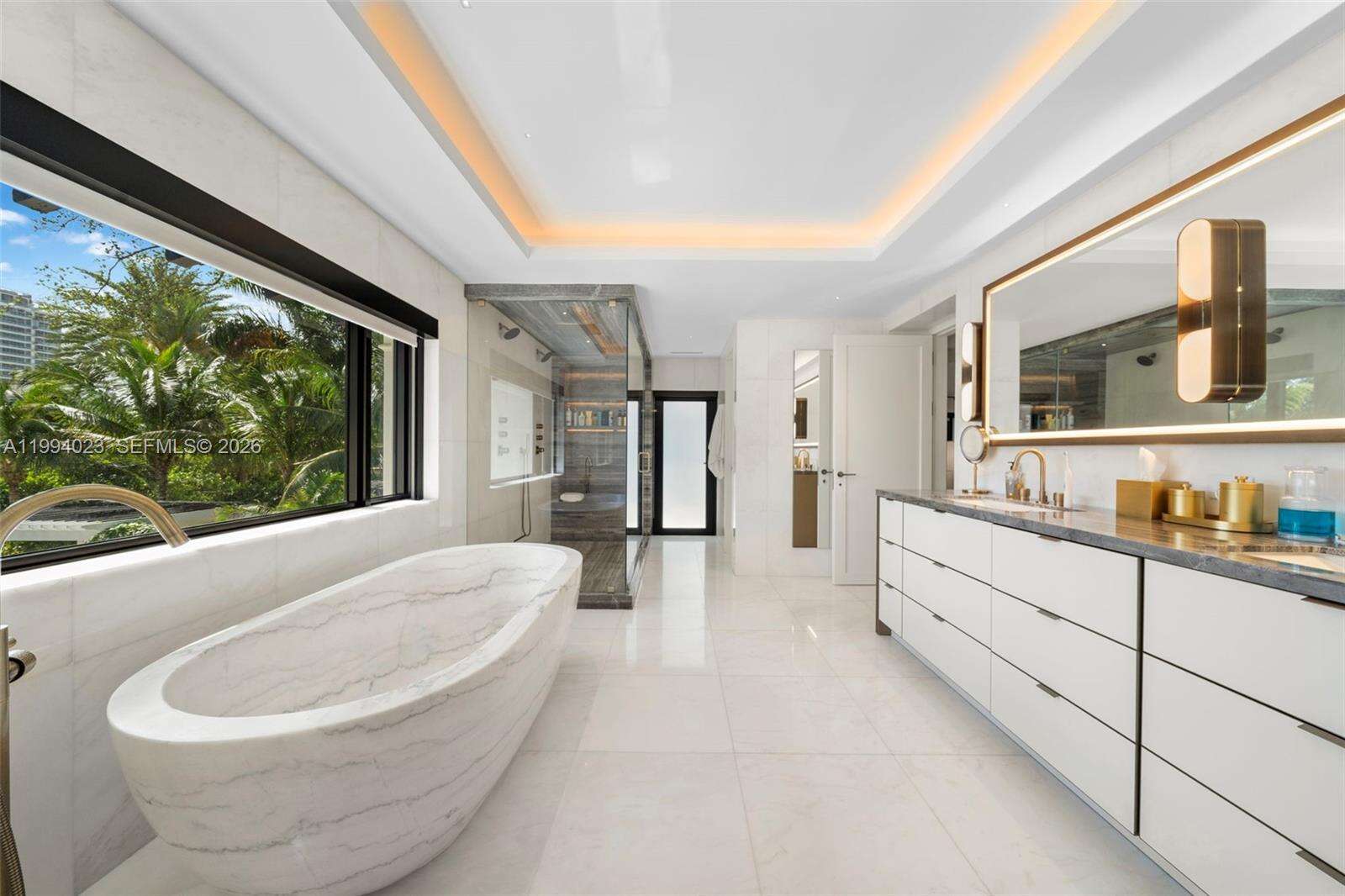 3681 Flamingo Dr, Miami Beach, FL 33140 | Picture 14