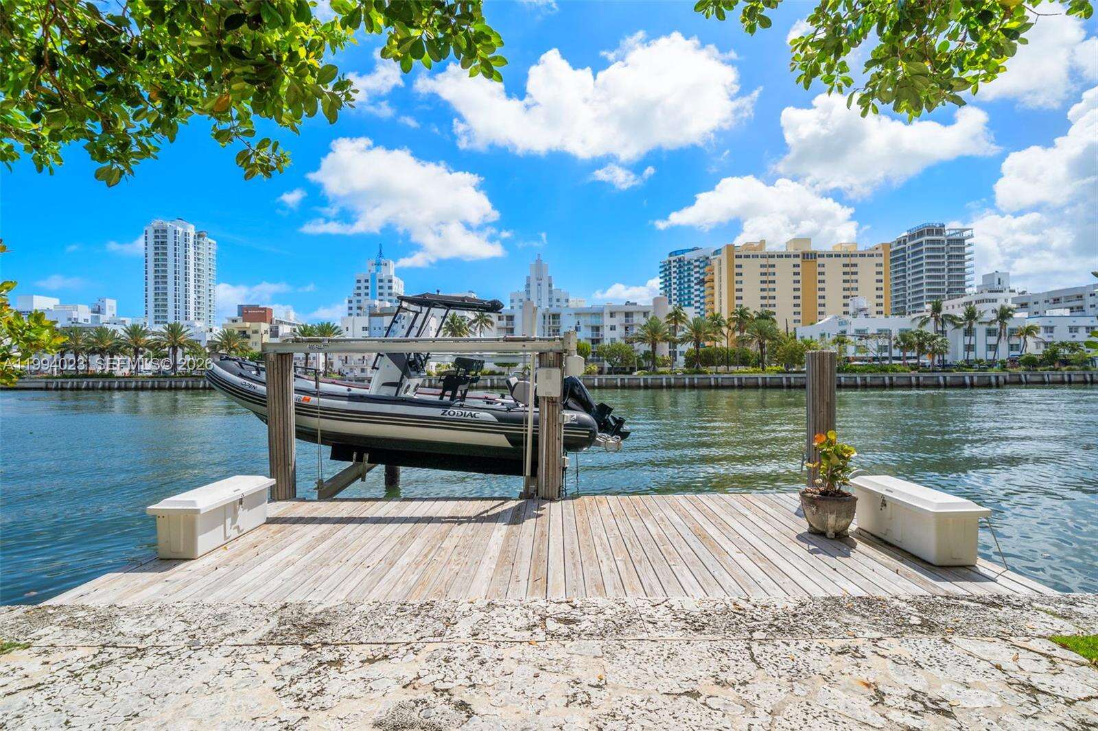 3681 Flamingo Dr, Miami Beach, FL 33140 | Picture 25