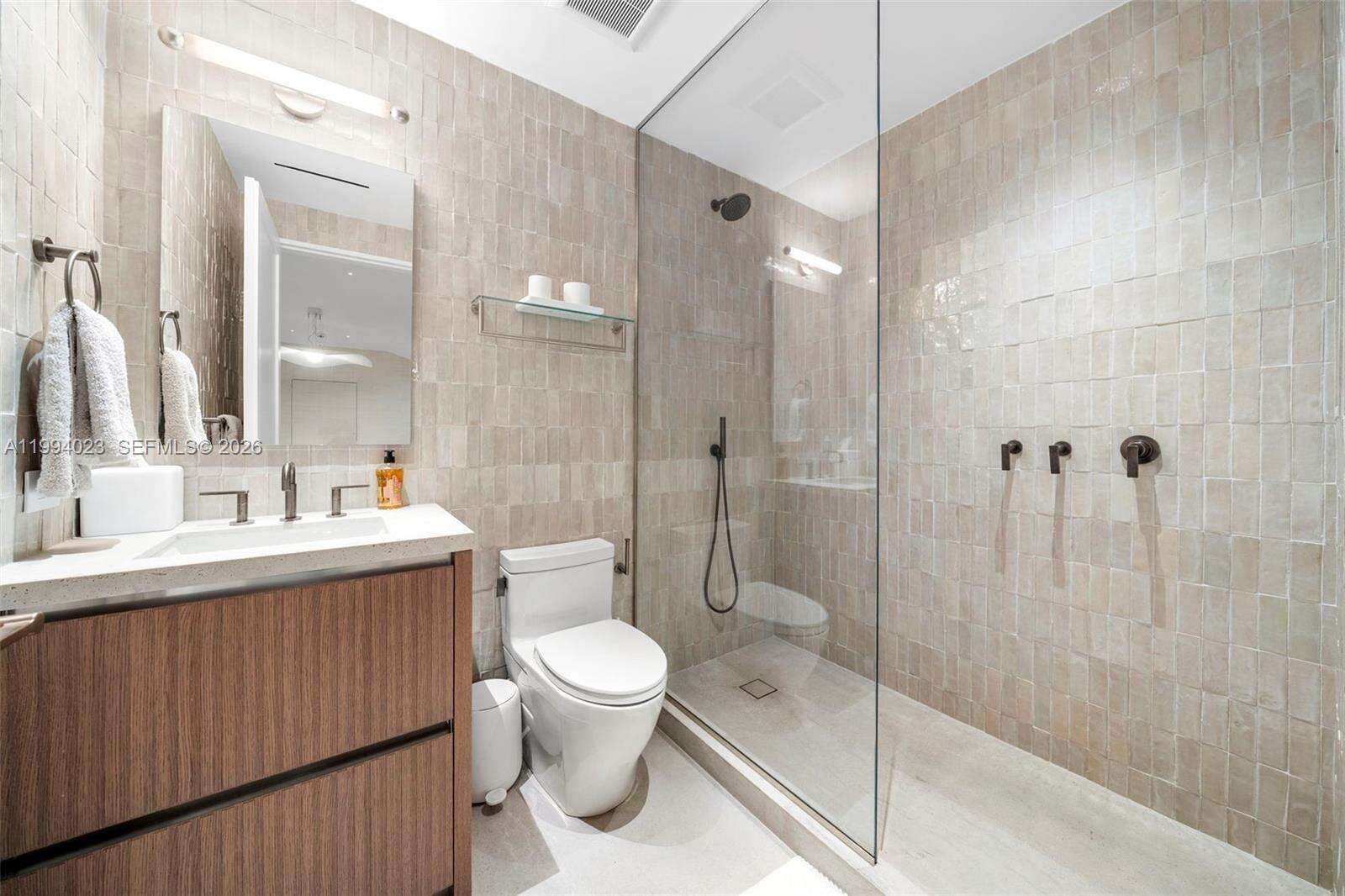 3681 Flamingo Dr, Miami Beach, FL 33140 | Picture 59