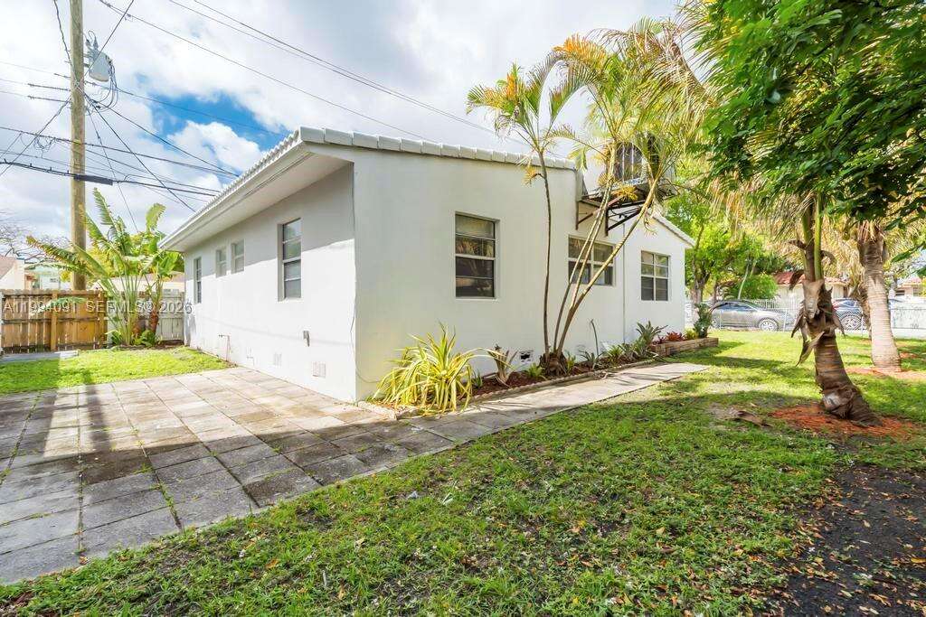 517 19th Ave, Hollywood, FL 33020 | Picture 13