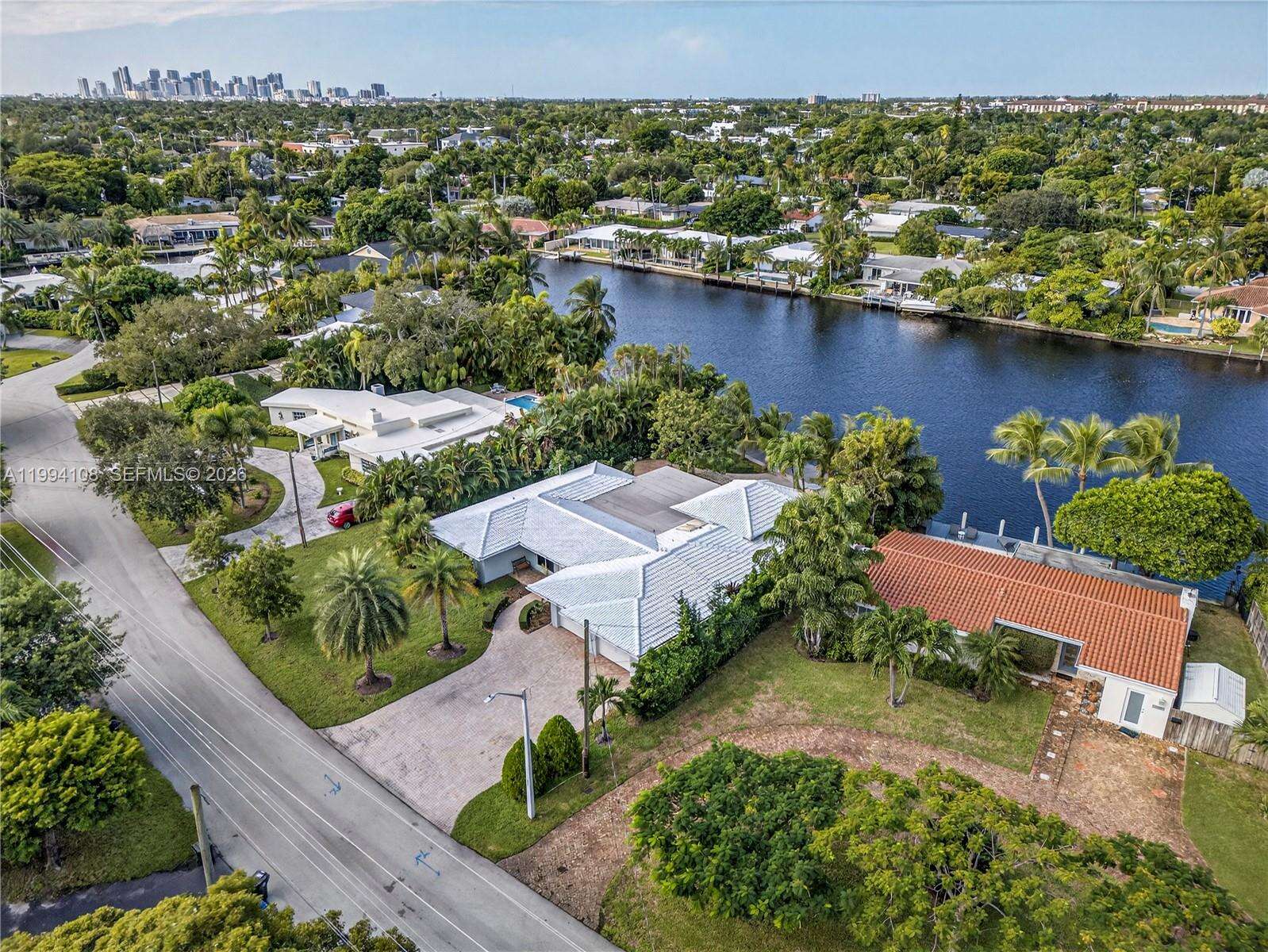 2801 Coral Shores Dr, Fort Lauderdale, FL 33306 | Picture 11