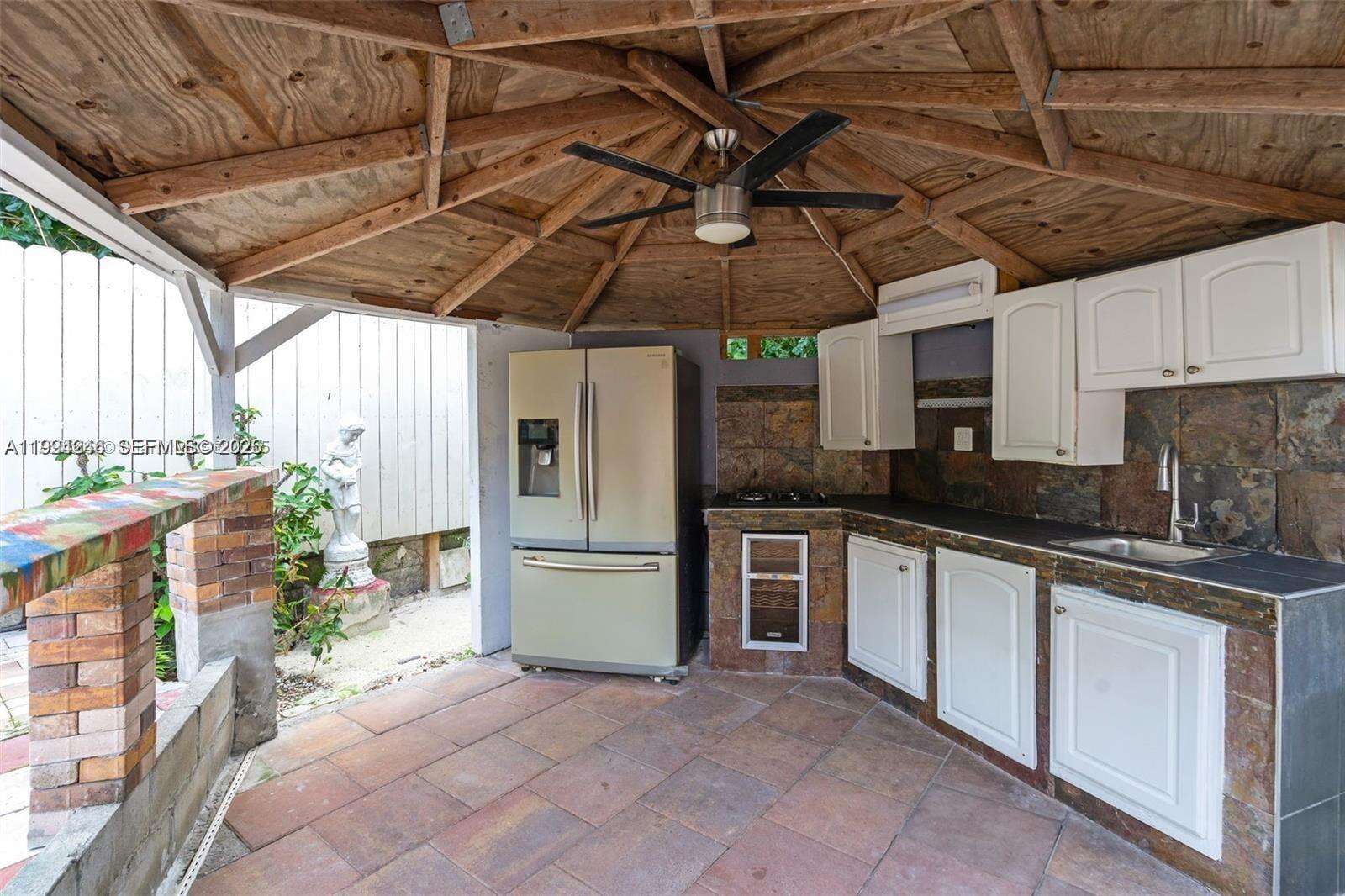 3800 Charles Ter, Miami, FL 33133 | Picture 13