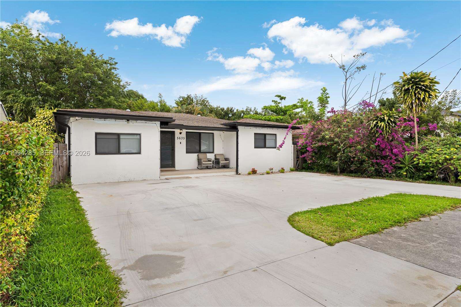 5635 Pierce St, Hollywood, FL 33021 | Picture 2