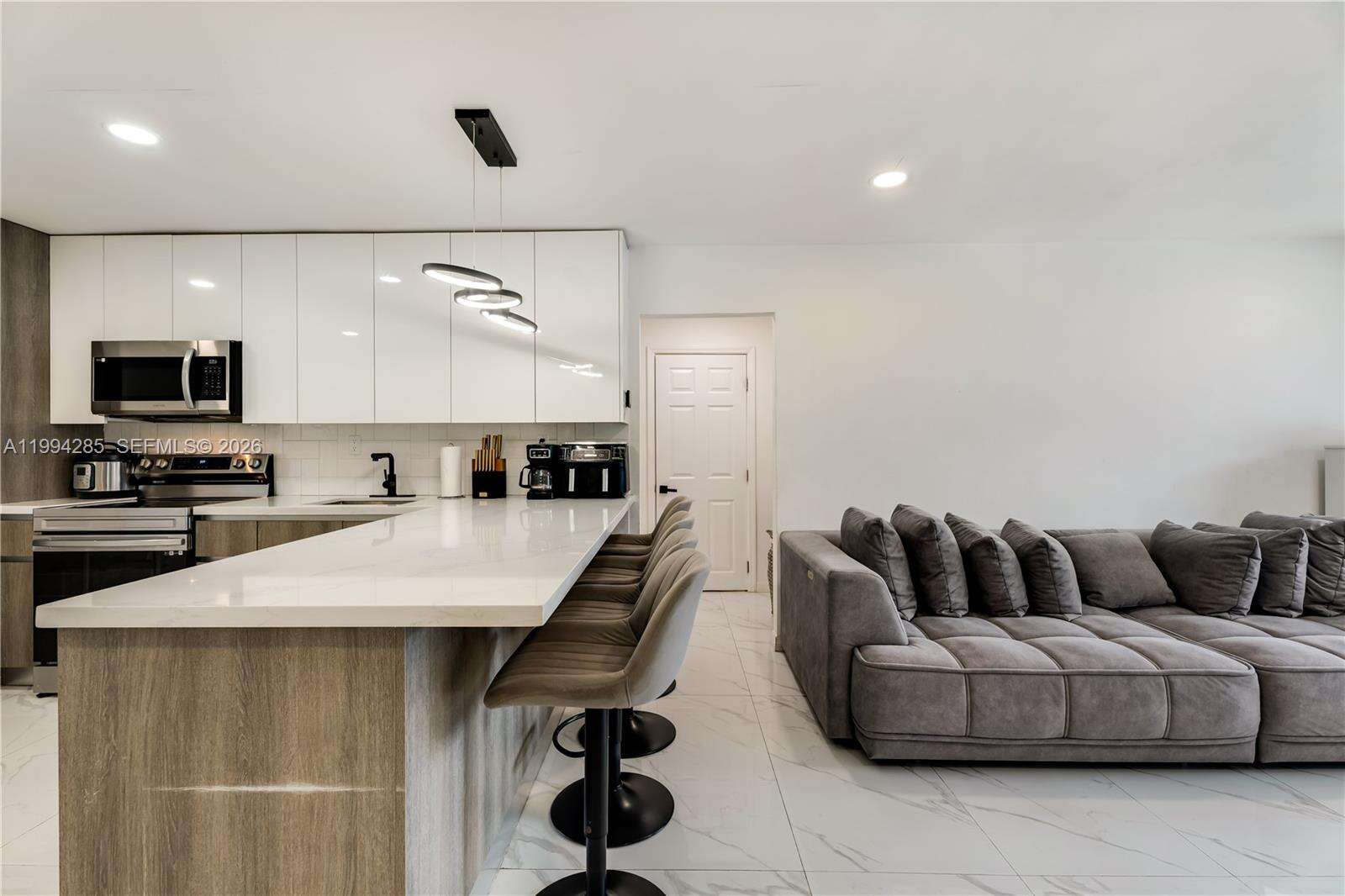 5635 Pierce St, Hollywood, FL 33021 | Picture 12