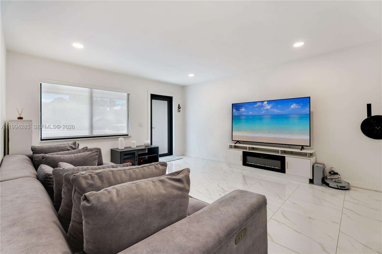 5635 Pierce St, Hollywood, FL 33021 | Picture 14