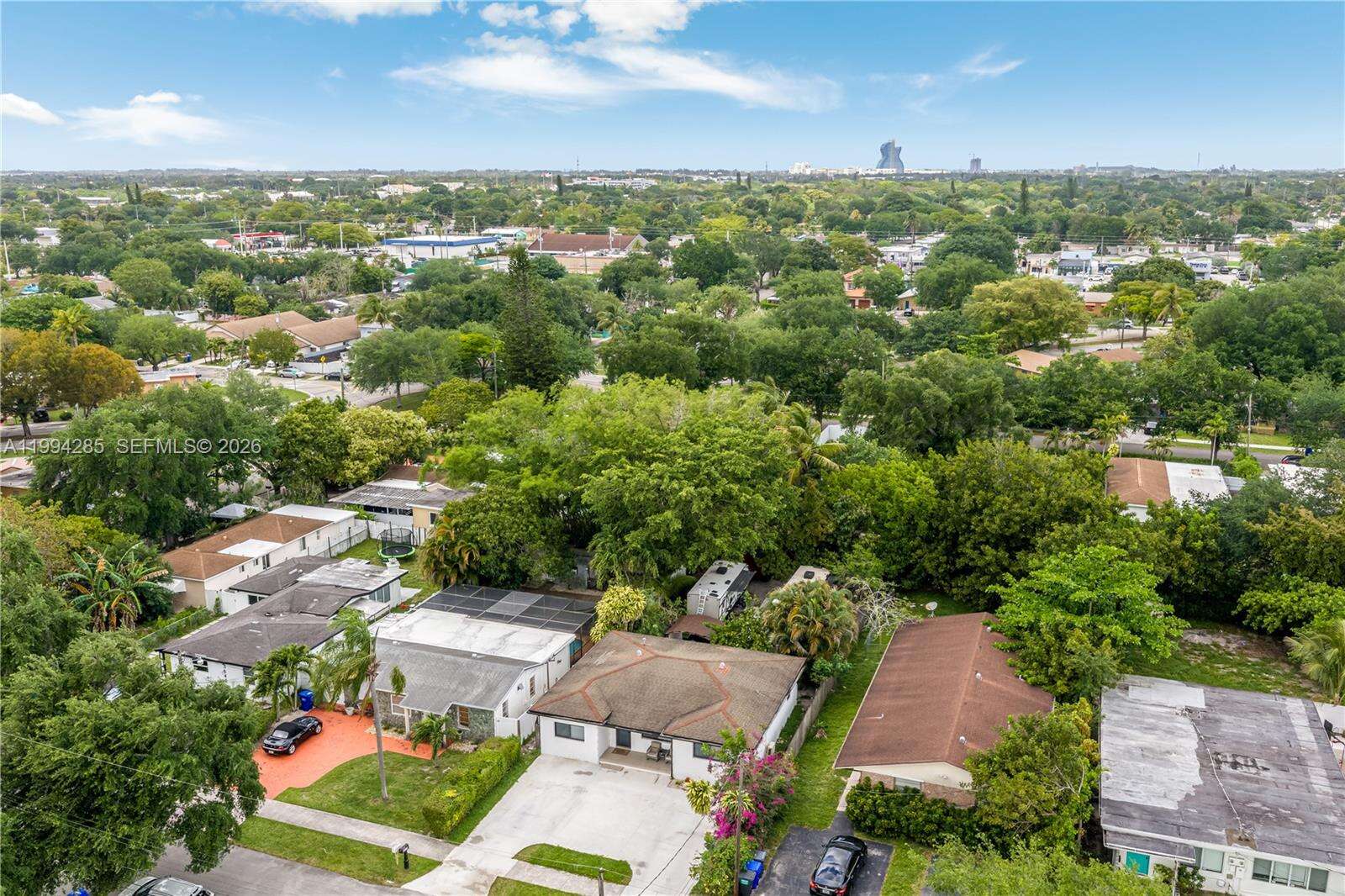 5635 Pierce St, Hollywood, FL 33021 | Picture 4