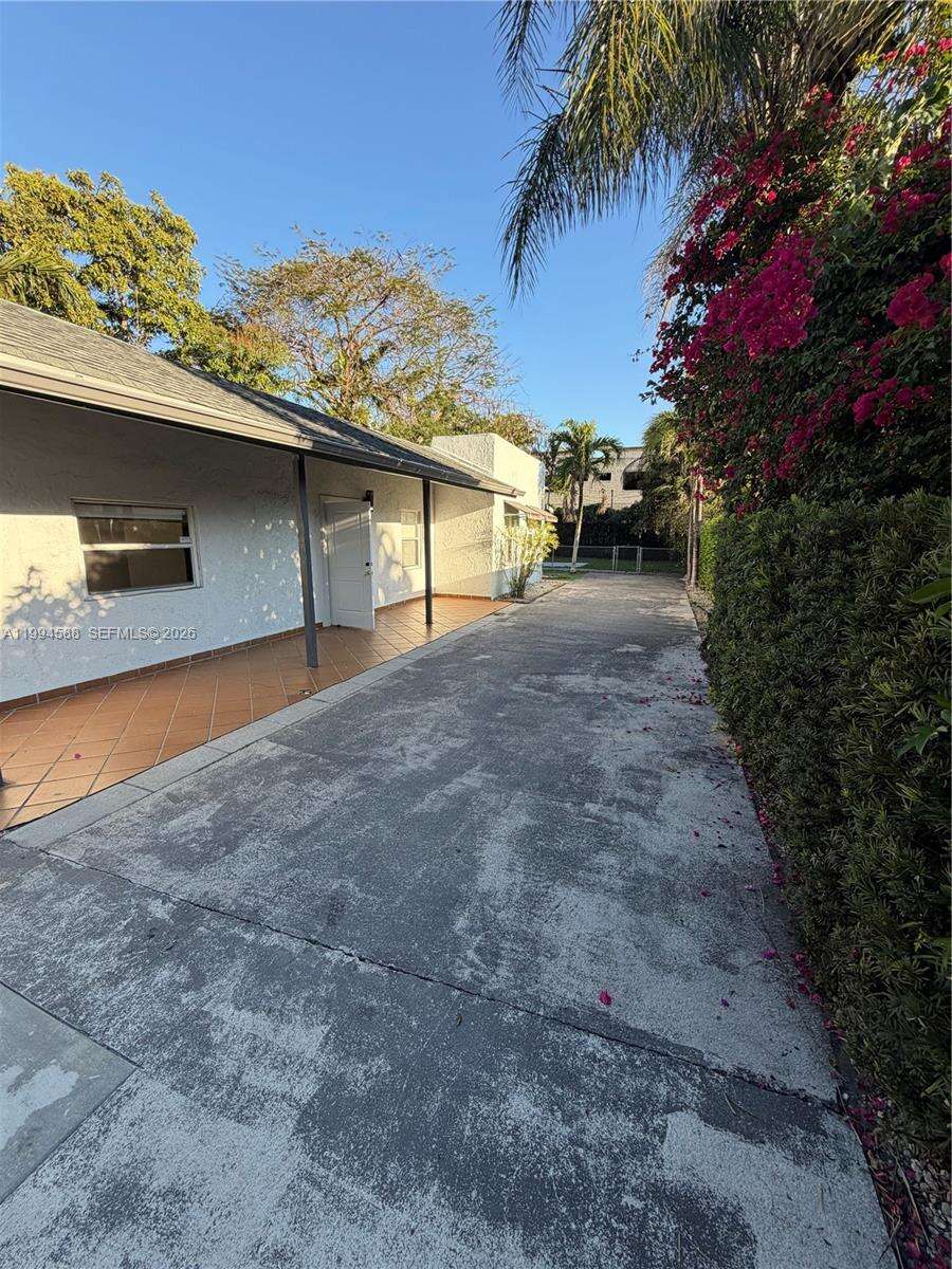 3373 29th Ter, Miami, FL 33133 | Picture 3