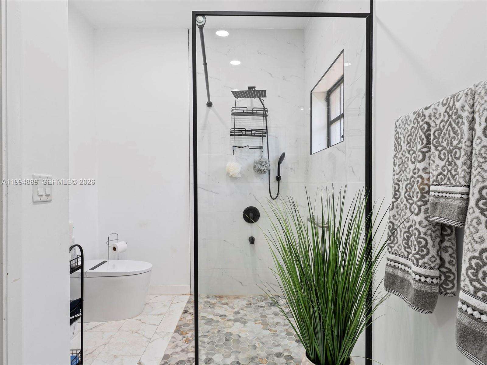 16828 83rd Pl, Miami Lakes, FL 33016 | Picture 24