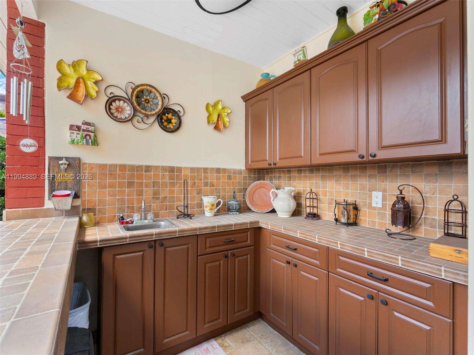 16828 83rd Pl, Miami Lakes, FL 33016 | Picture 37