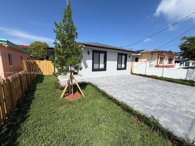 644 6th Ct, Hallandale Beach, FL 33009 | Picture 2