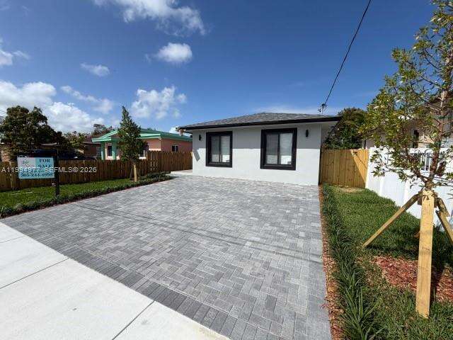 644 6th Ct, Hallandale Beach, FL 33009 | Picture 3