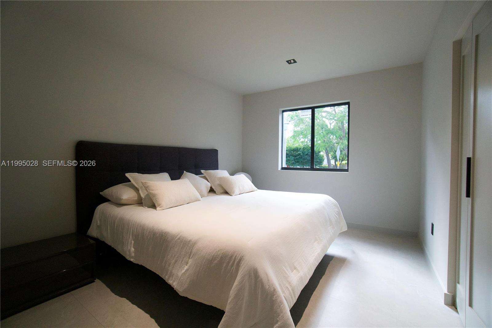 2155 25th Ter, Miami, FL 33133 | Picture 10