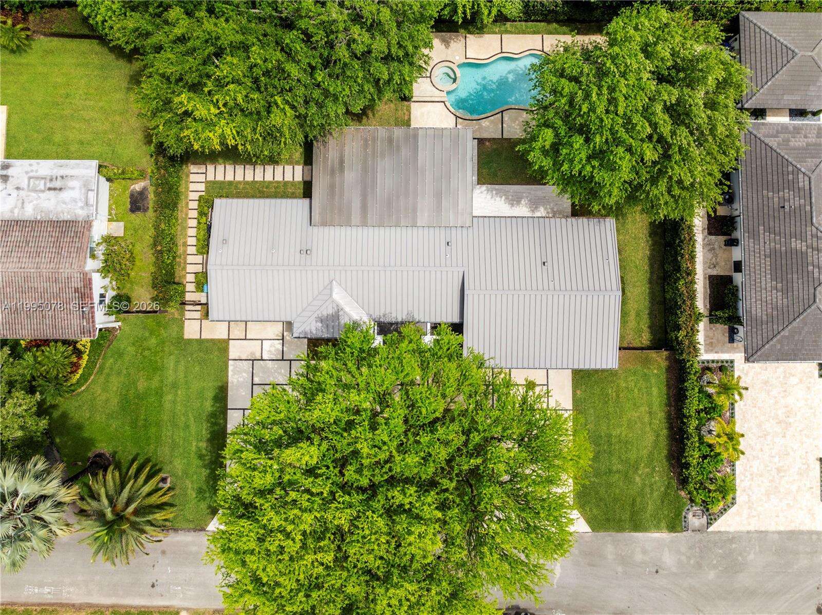 8525 54th Ct, Miami, FL 33143 - For Sale photo 13