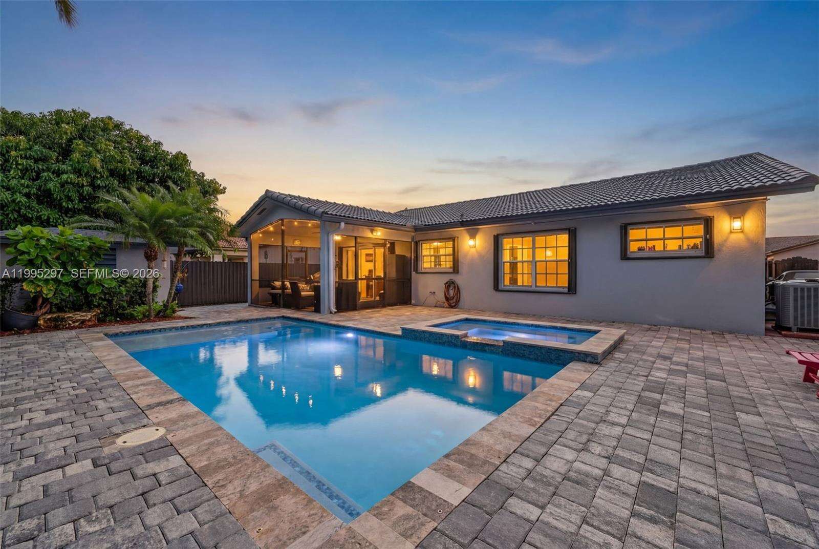 17201 150th Ct, Miami, FL 33187 | Picture 2