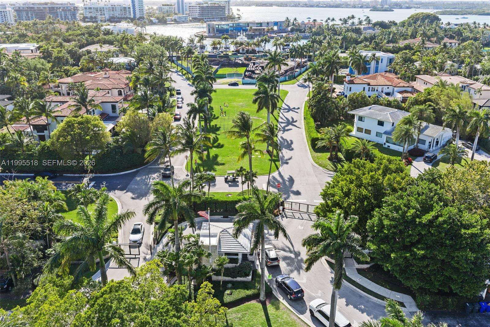 220 Bal Bay Dr, Bal Harbour, FL 33154 | Picture 16