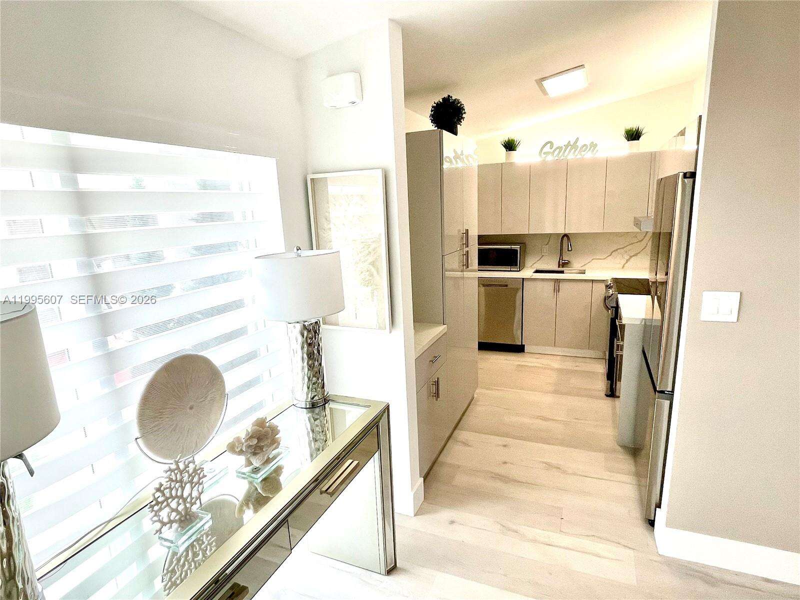 2406 Marathon Ln, Fort Lauderdale, FL 33312 | Picture 6