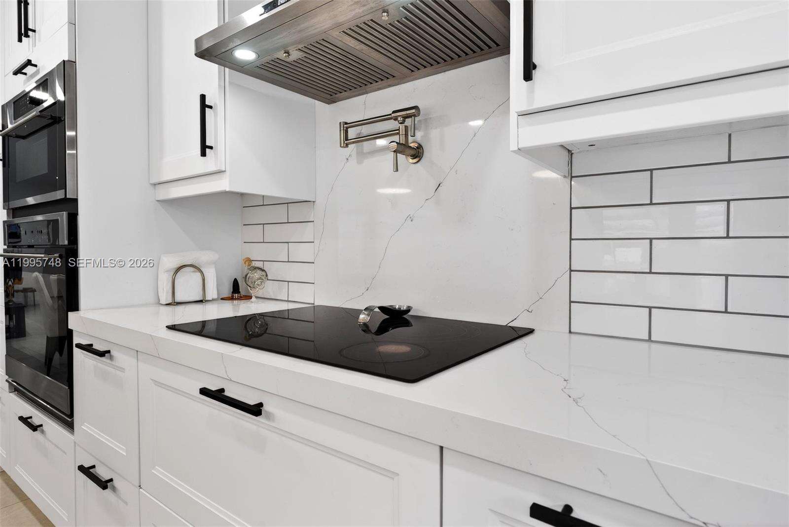 763 Rainbow Dr, Hollywood, FL 33021 | Picture 17