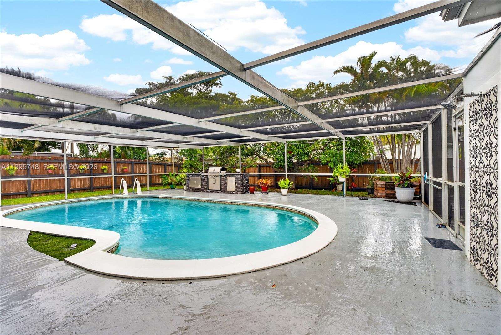 763 Rainbow Dr, Hollywood, FL 33021 | Picture 36