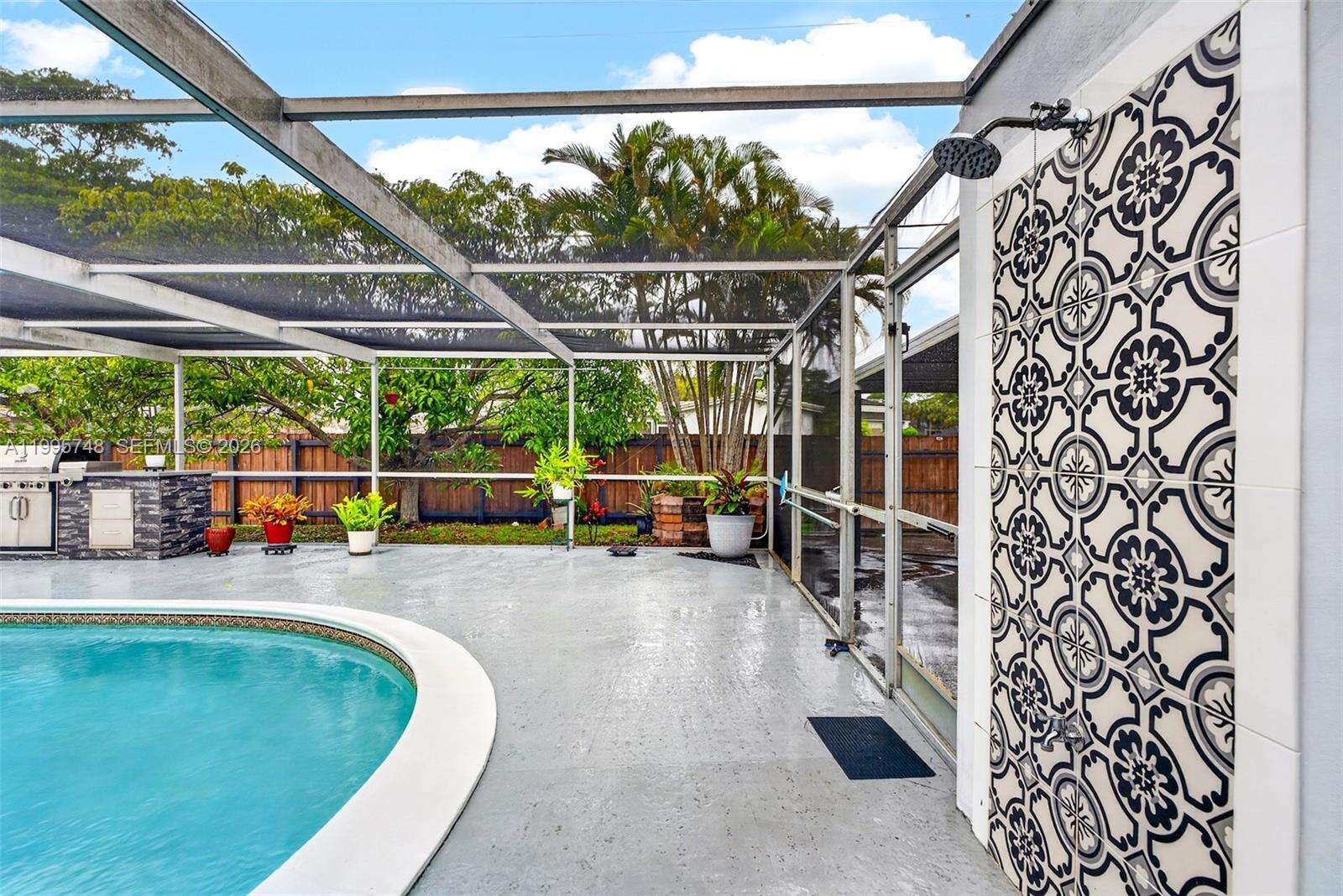 763 Rainbow Dr, Hollywood, FL 33021 | Picture 37