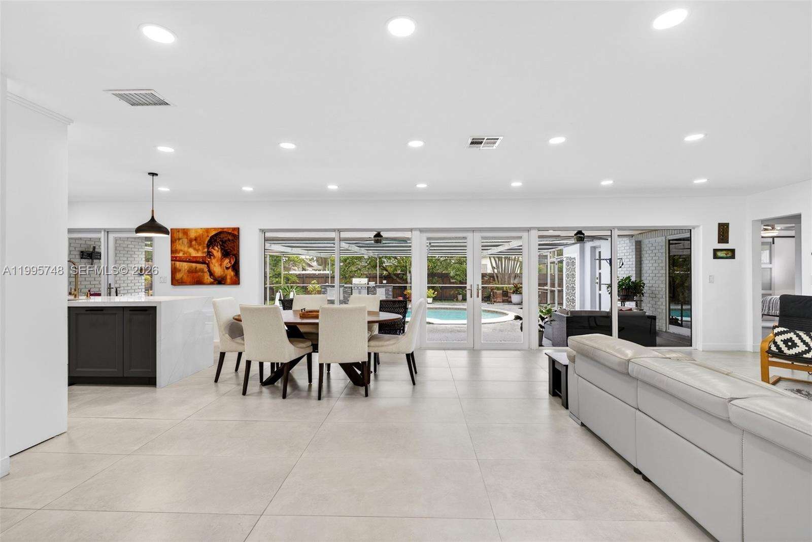 763 Rainbow Dr, Hollywood, FL 33021 | Picture 5