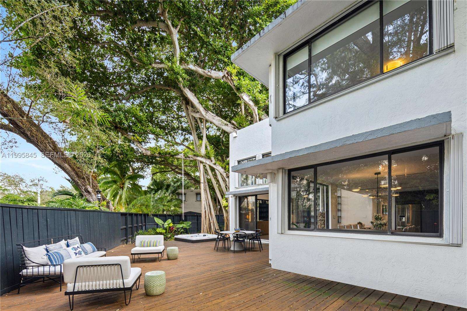 4002 Kumquat Ave, Miami, FL 33133 | Picture 16