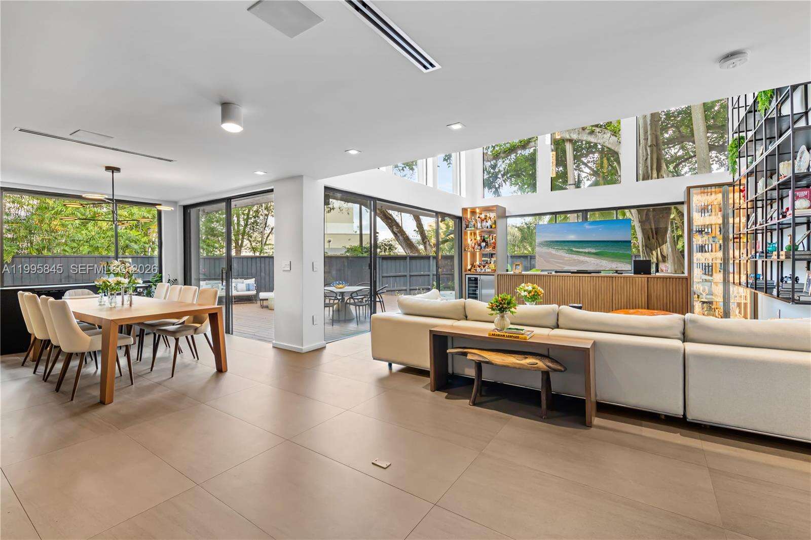 4002 Kumquat Ave, Miami, FL 33133 | Picture 5