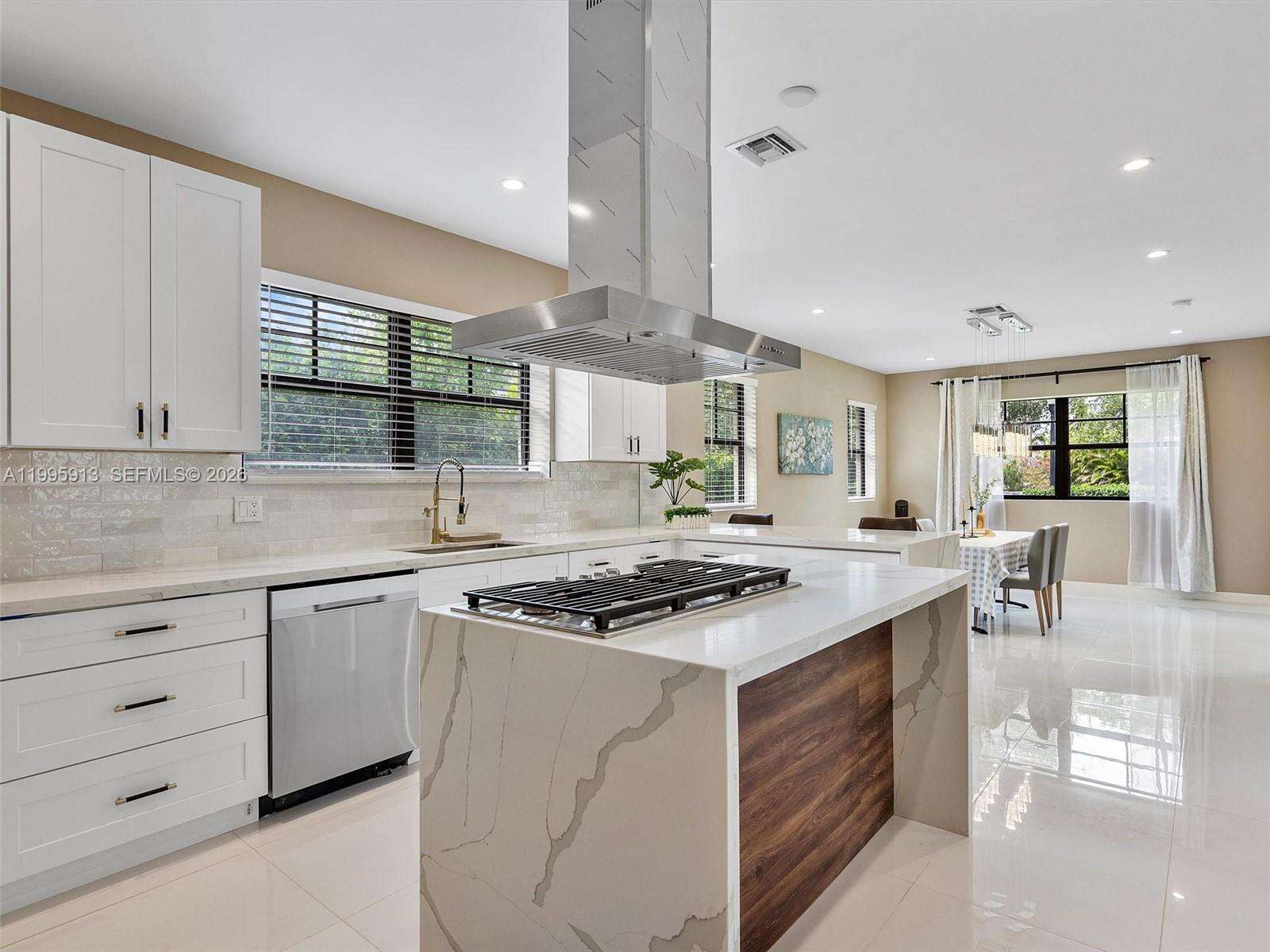 1500 Biarritz Dr, Miami Beach, FL 33141 | Picture 12