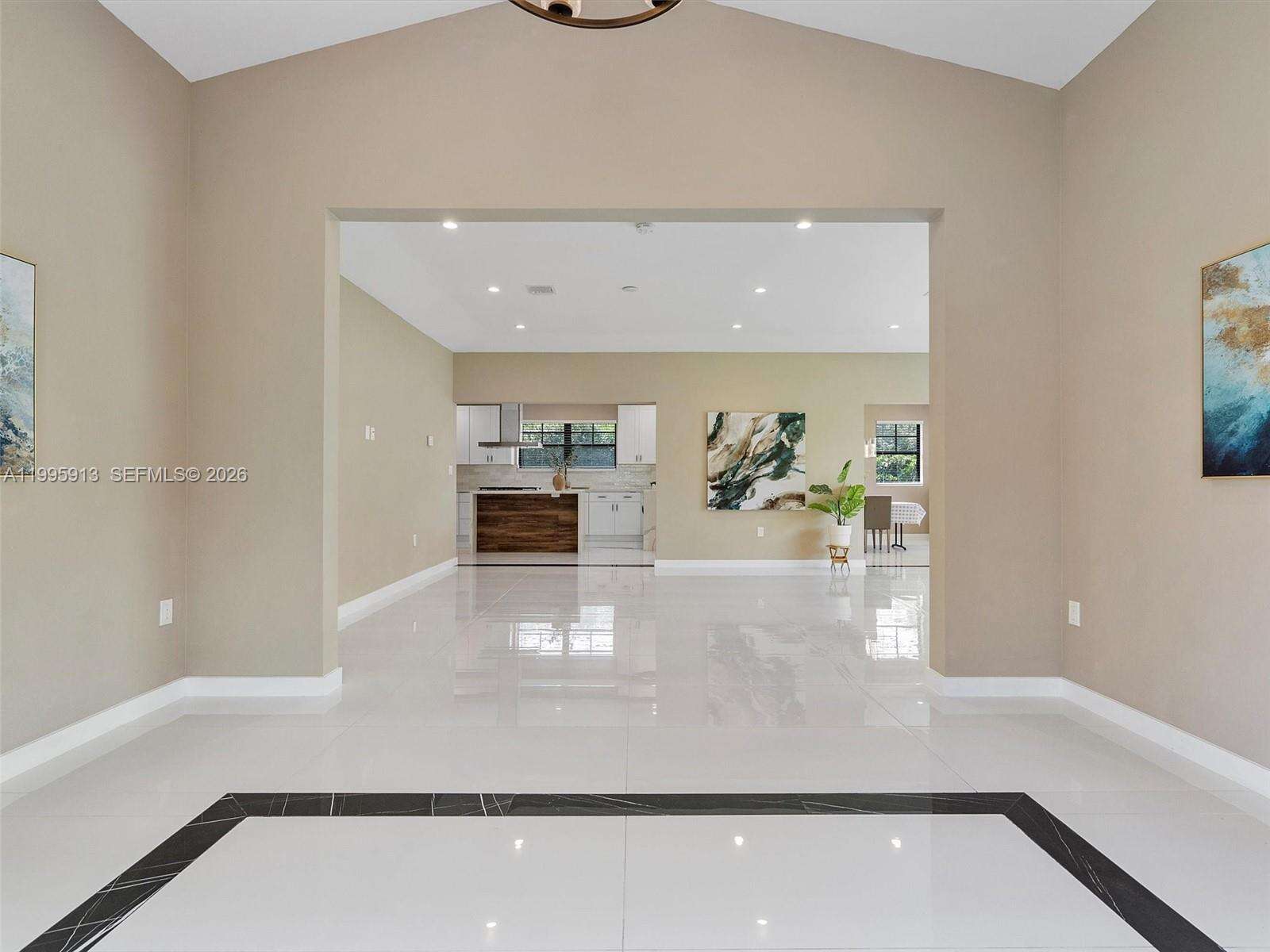 1500 Biarritz Dr, Miami Beach, FL 33141 | Picture 3