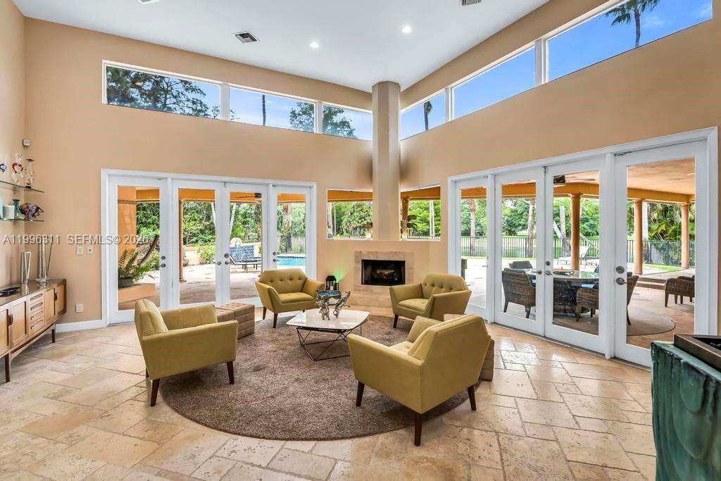 5328 Leitner Dr, Coral Springs, FL 33067 - For Sale photo 6