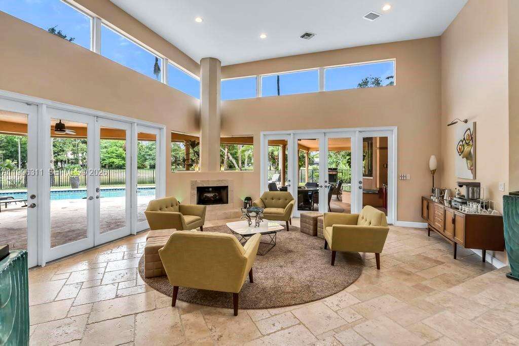 5328 Leitner Dr, Coral Springs, FL 33067 - For Sale photo 7