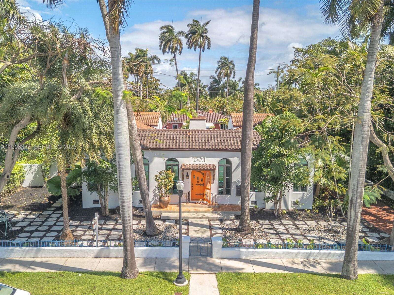 1321 Tyler St, Hollywood, FL 33019 | Picture 1