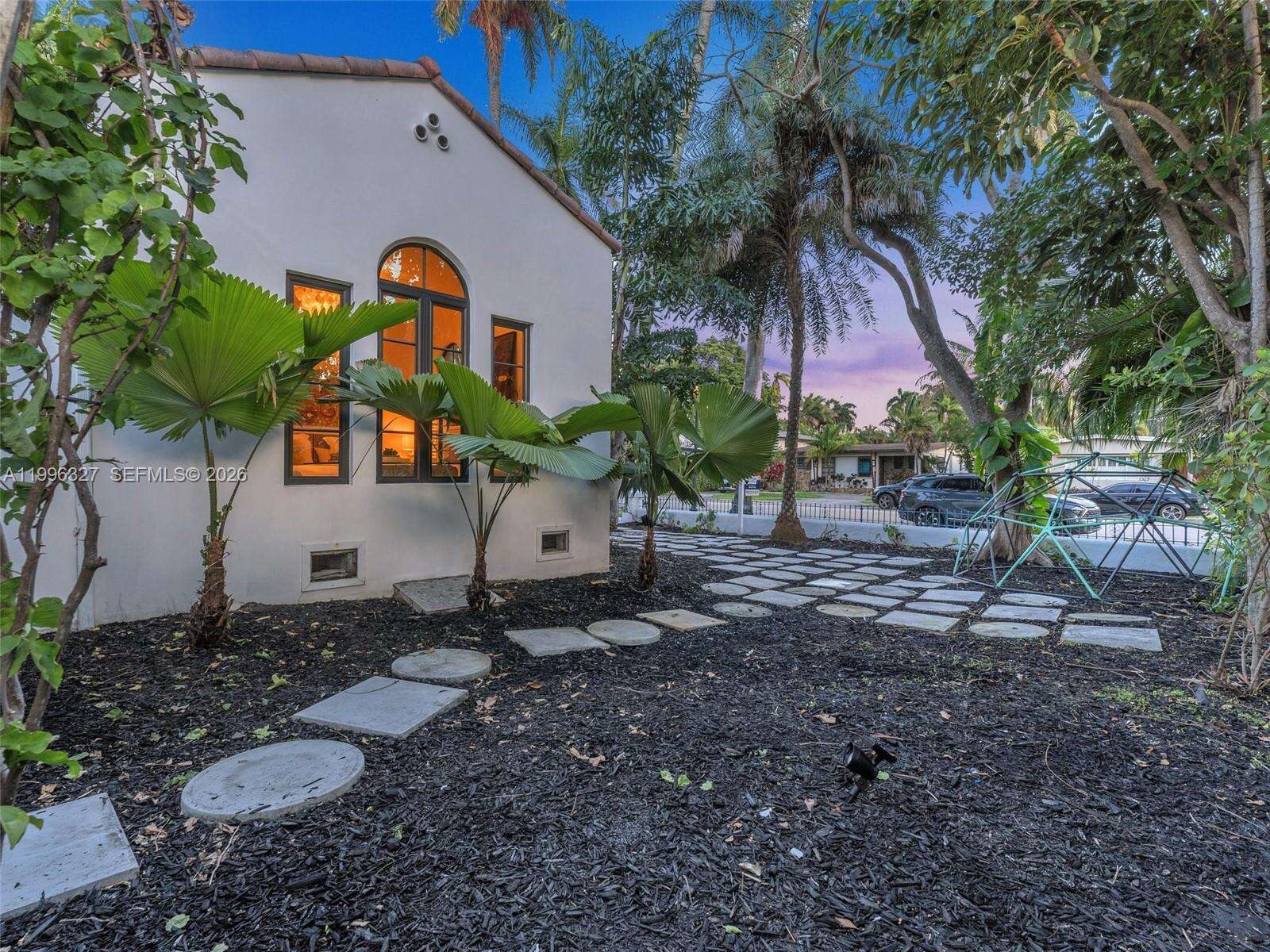 1321 Tyler St, Hollywood, FL 33019 | Picture 89