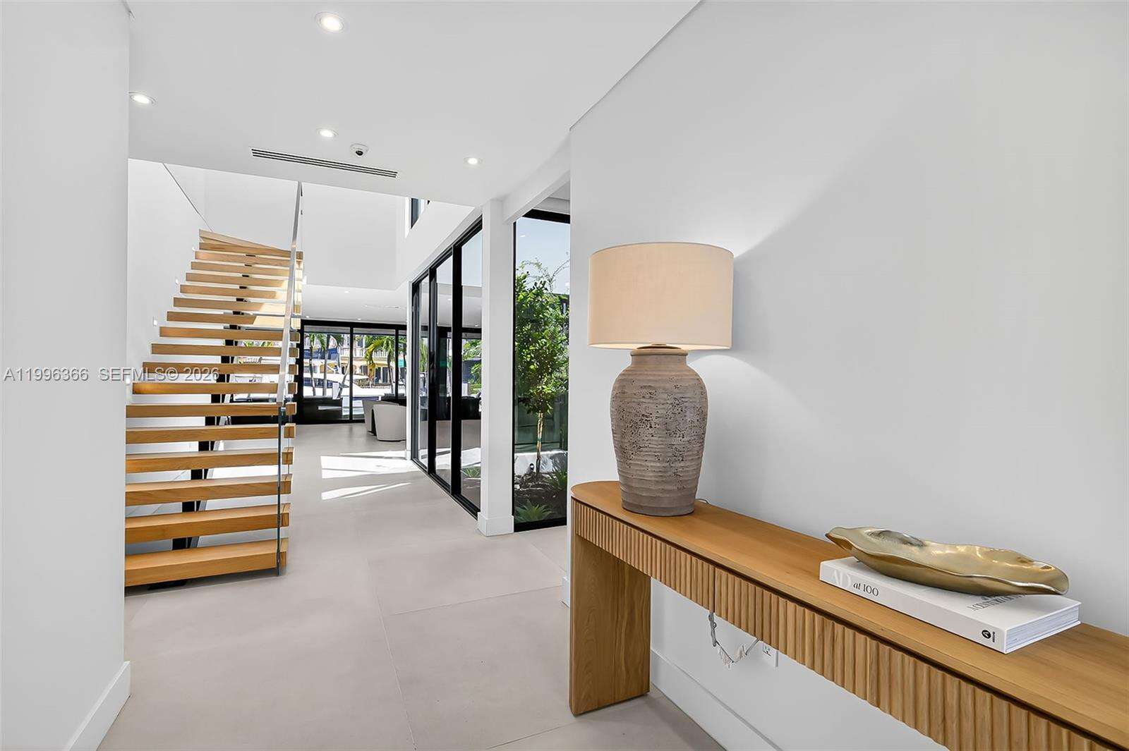 620 Solar Isle Dr, Fort Lauderdale, FL 33301 | Picture 18