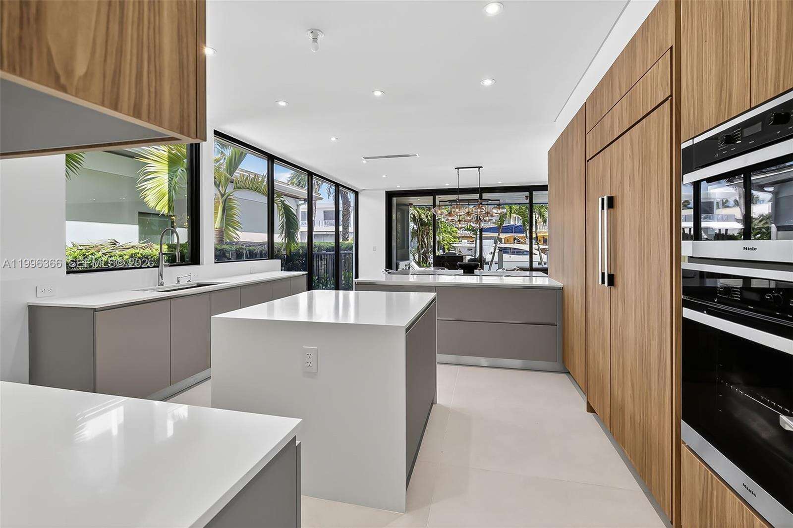 620 Solar Isle Dr, Fort Lauderdale, FL 33301 | Picture 35