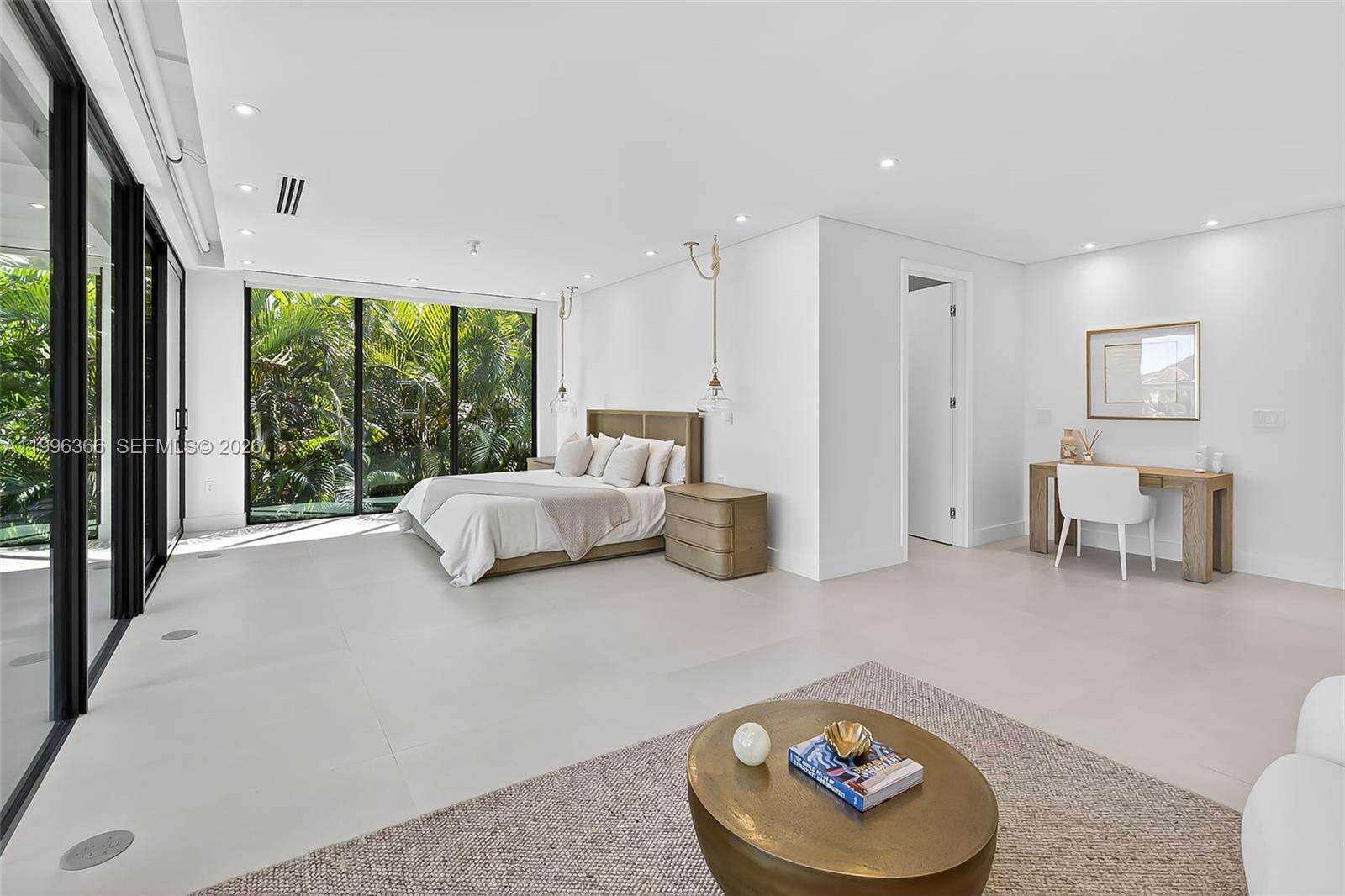 620 Solar Isle Dr, Fort Lauderdale, FL 33301 | Picture 43