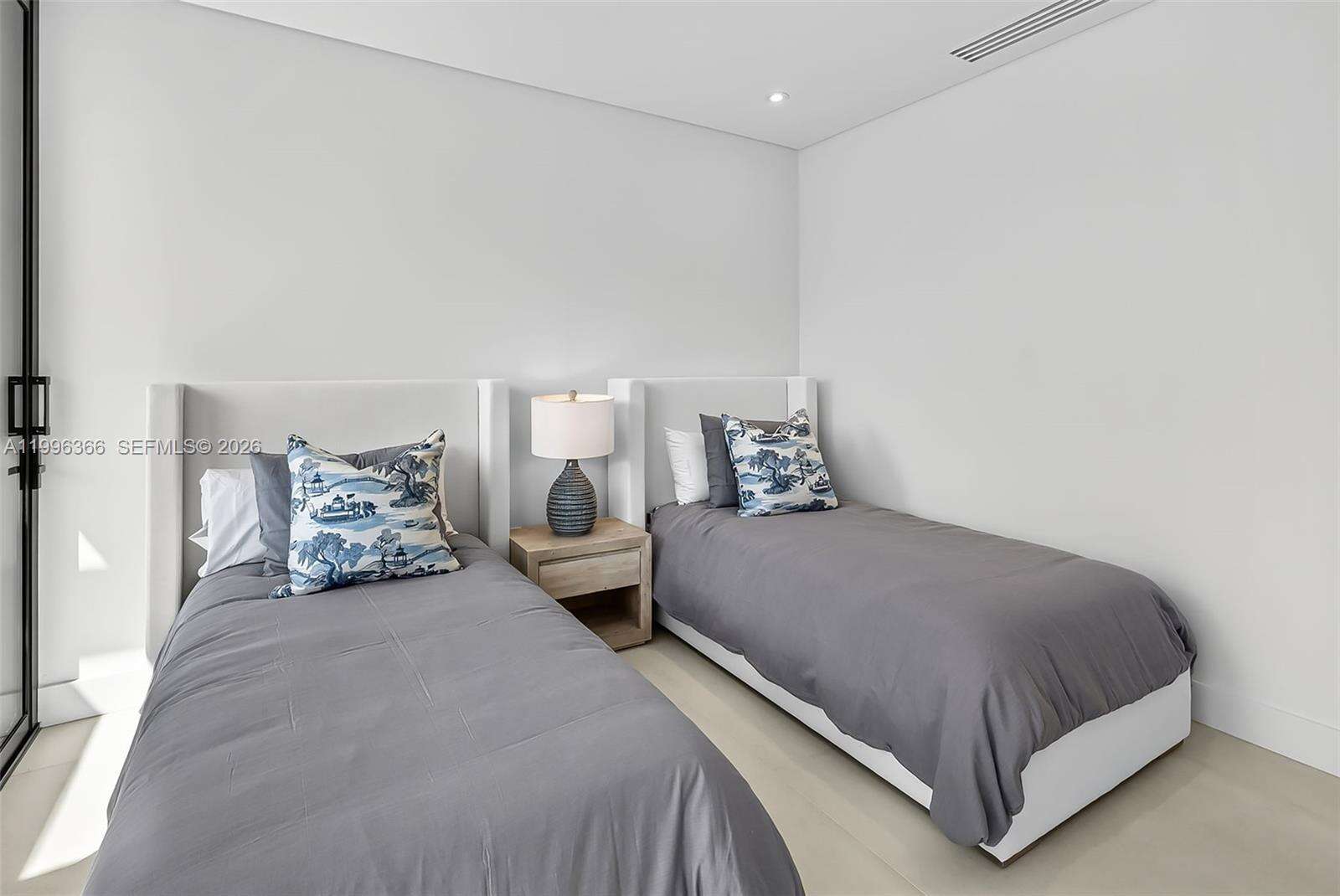 620 Solar Isle Dr, Fort Lauderdale, FL 33301 | Picture 58