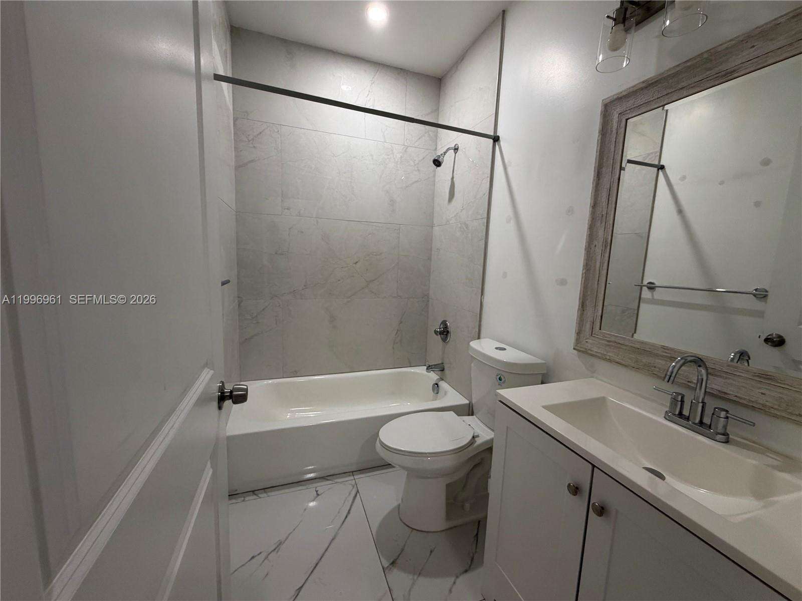 2241 62nd Ave, Hollywood, FL 33024 - For Sale photo 14