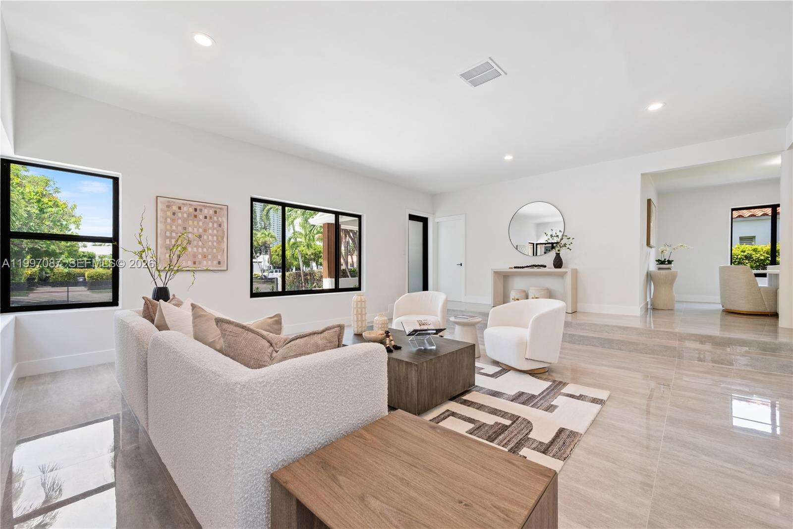 1405 Lenox Ave, Miami Beach, FL 33139 - For Sale photo 4