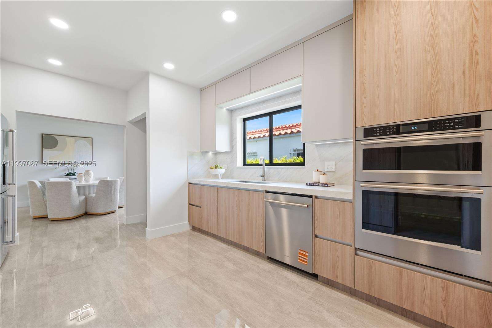 1405 Lenox Ave, Miami Beach, FL 33139 - For Sale photo 6