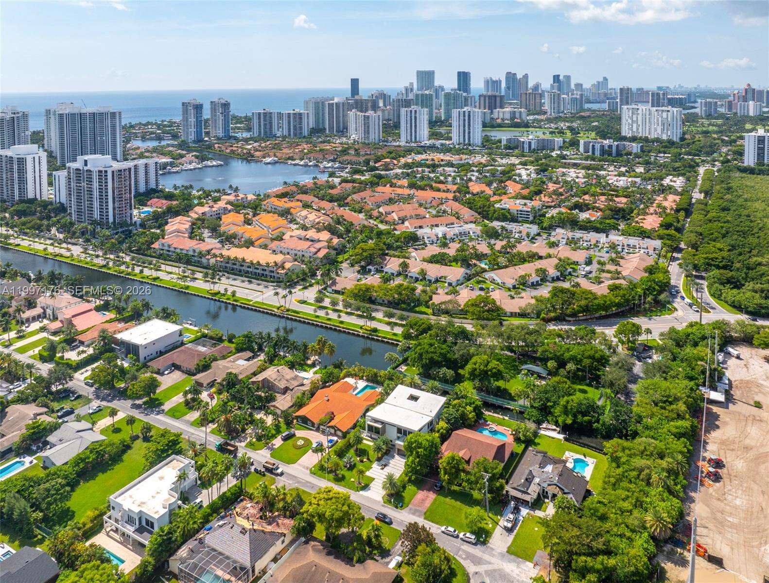 521 Holiday Dr, Hallandale Beach, FL 33009 | Picture 54