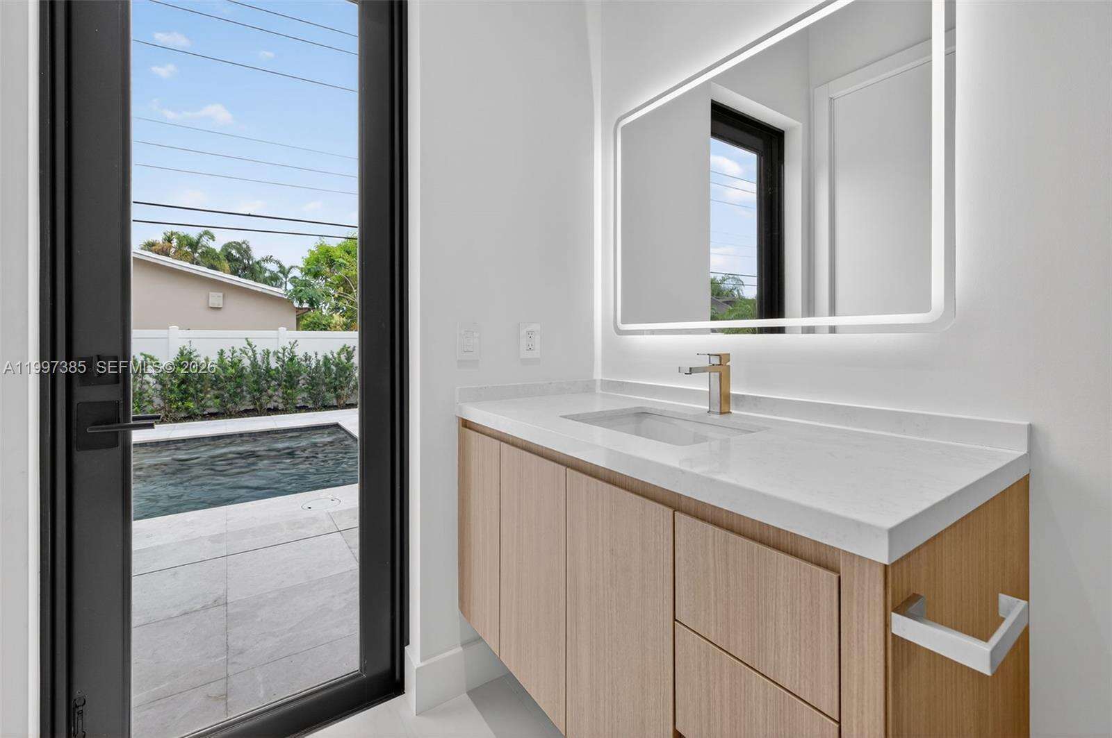 2757 34 Street, Fort Lauderdale, FL 33306 - For Sale photo 38