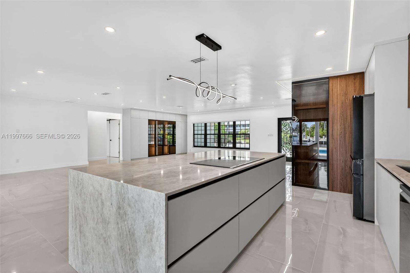 607 Layne Blvd, Hallandale Beach, FL 33009 | Picture 13