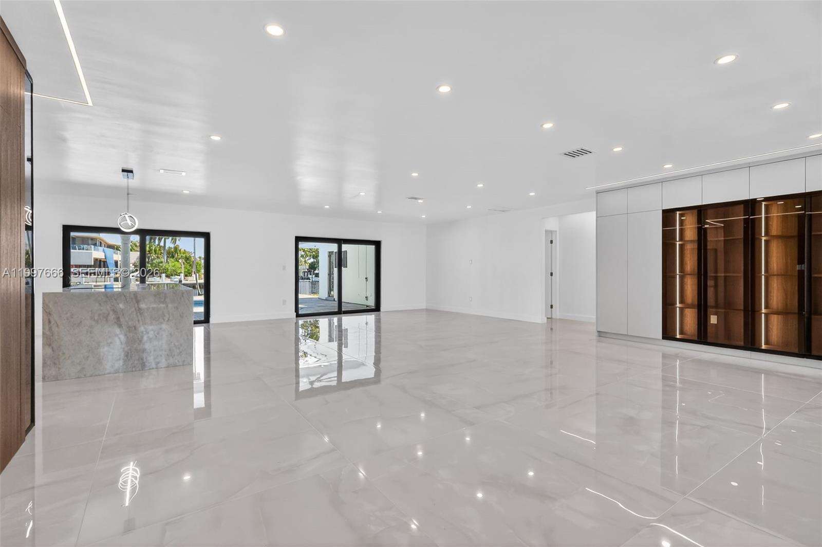 607 Layne Blvd, Hallandale Beach, FL 33009 | Picture 3