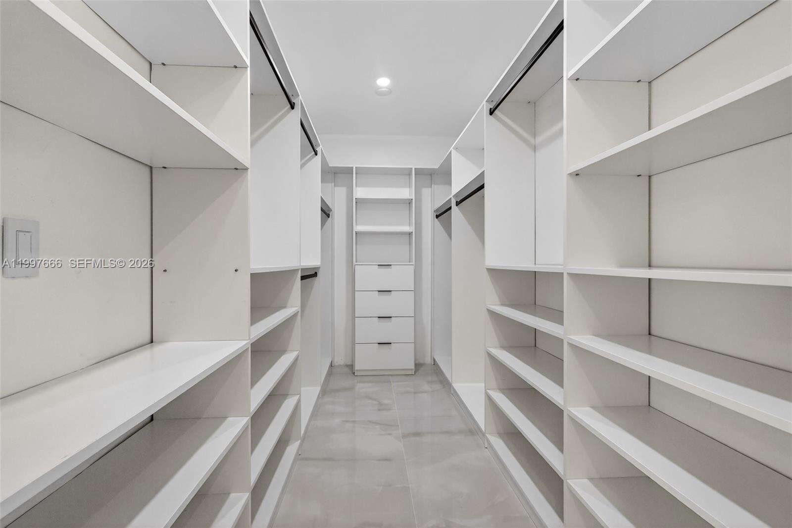 607 Layne Blvd, Hallandale Beach, FL 33009 | Picture 22