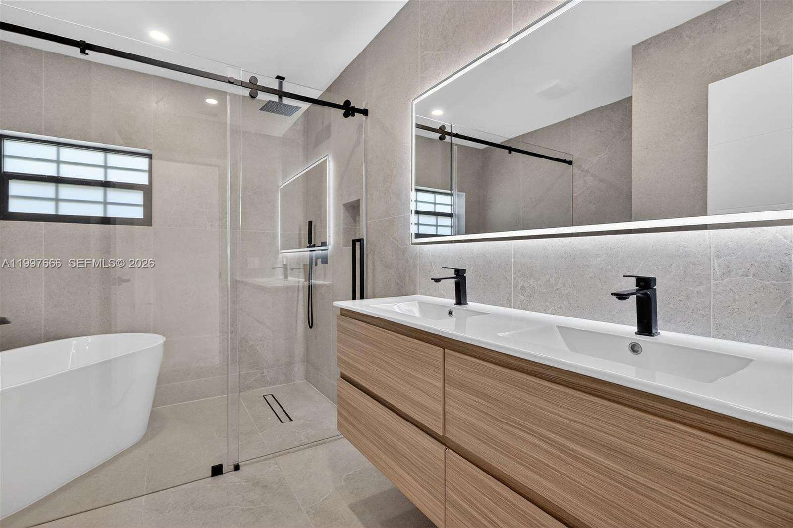 607 Layne Blvd, Hallandale Beach, FL 33009 | Picture 25